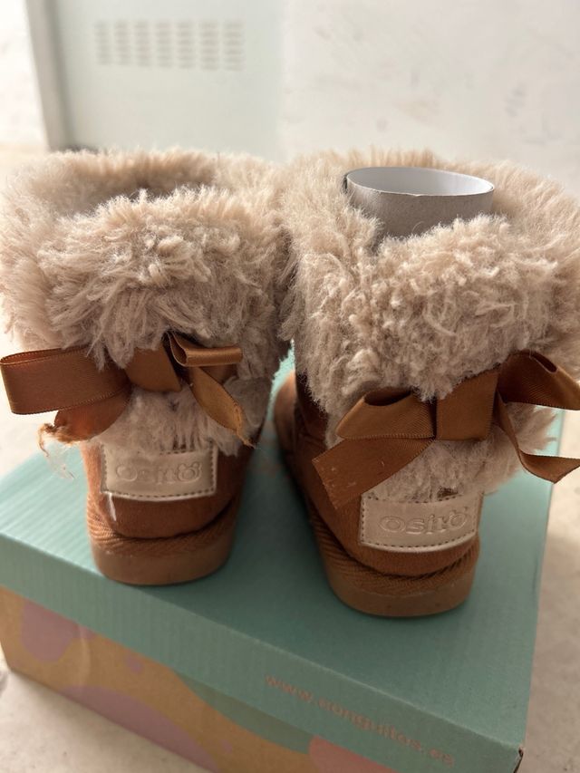 Botas osito talla 23