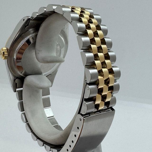 Rolex Datejust 16233 vignette Red diamond full set