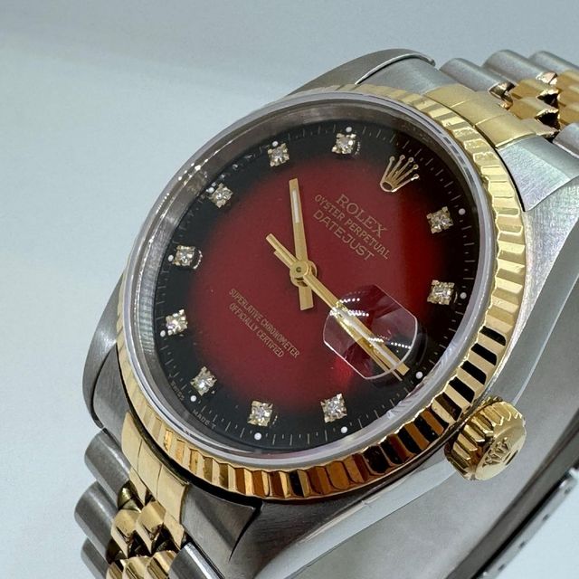 Rolex Datejust 16233 vignette Red diamond full set