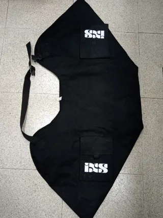 Manta cubrepierna IXS para moto