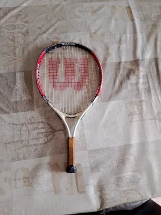 Raqueta de Tenis Wilson Titanium