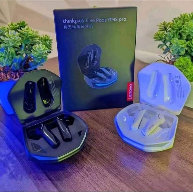 Auscultadores Lenovo Live Pods GM2 Pro