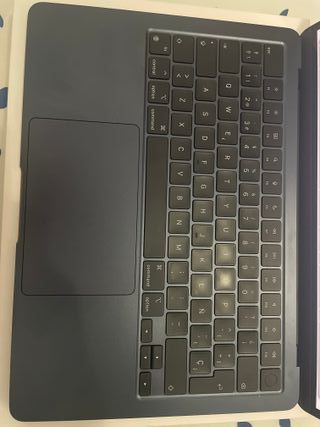 MacBook Air 13 2022 M2 Space Gray