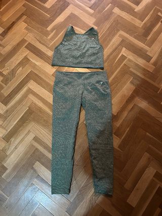 Conjunto deportivo Gymshark Talla L