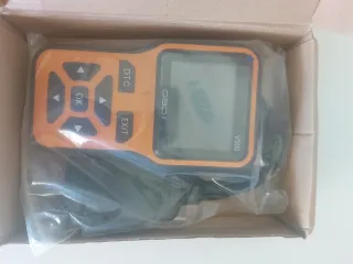 Herramienta diagnosis OBDII V500