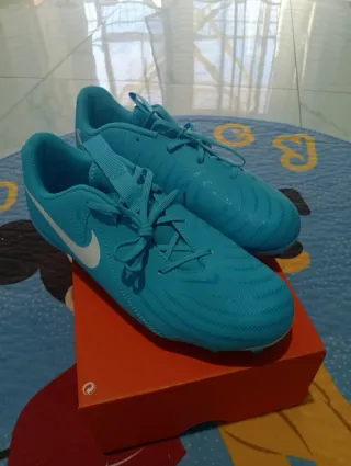 Scarpe Nike Phantom GX misura 38.5