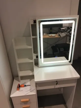 MANITAS  A DOMICILIO  BARCELONA Y ALREDEDORES