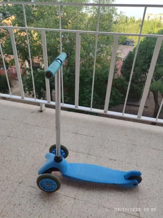 Patinete infantil 3 ruedas azul