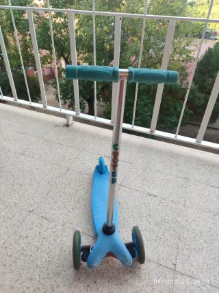 Patinete infantil 3 ruedas azul