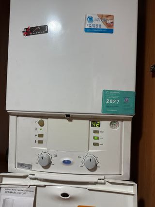 Servicio técnico de Calderas y Aire acondicionado.