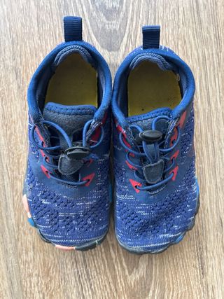 Zapatillas deportivas niño talla 28