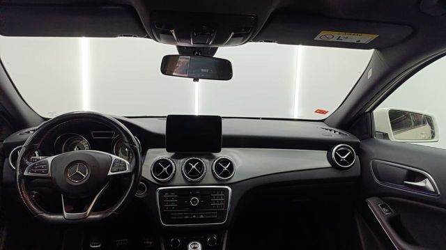 Mercedes 180 GLA 180 AMG Line Nacional Único propietario - 170.000Km