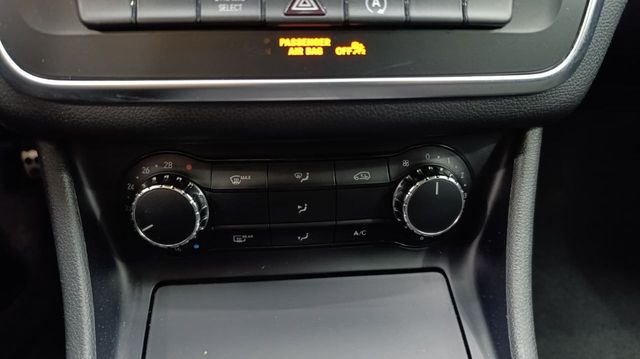 Mercedes 180 GLA 180 AMG Line Nacional Único propietario - 170.000Km