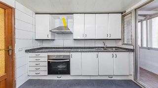 Piso en venta en Bellvitge en Hospitalet de Llobregat, L´
