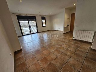 Dúplex en venta en Tona