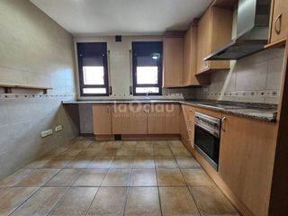 Dúplex en venta en Tona