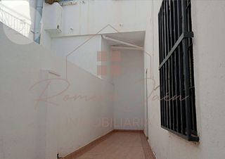 Casa adosada en venta en San Felipe - El Almendral - La Merced en Jaén