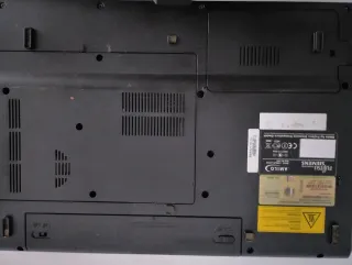 Fujitsu Siemens Amilo Ls1703 Portátil Negro