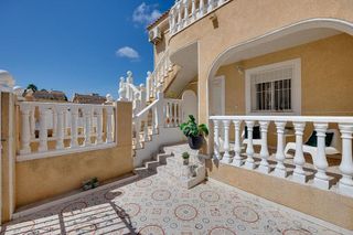 Casa adosada en venta en Playa de los Locos en Torrevieja