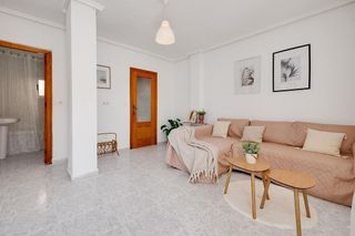 Casa adosada en venta en Playa de los Locos en Torrevieja