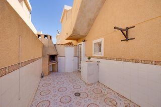 Casa adosada en venta en Playa de los Locos en Torrevieja