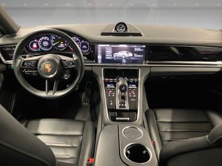 Porsche Panamera 4S E-Hybrid Sport Turismo S 412 kW (560 CV)