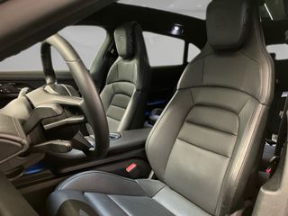 Porsche Taycan 4 Cross Turismo 420 kW (571 CV)