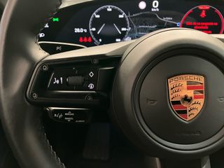 Porsche Taycan 4 Cross Turismo 420 kW (571 CV)