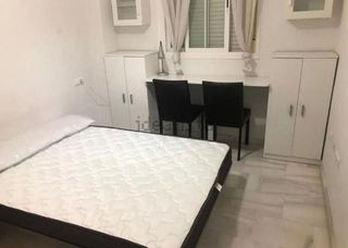 Piso en venta en La Granja-La Colina-Los Pastores en Algeciras
