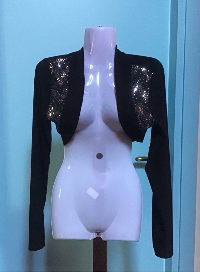 Bolero nero con lustrini