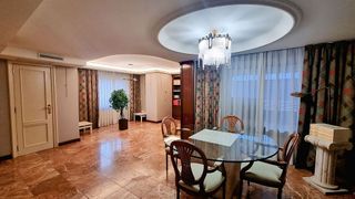 Piso en venta en Paseo Sagasta en Zaragoza