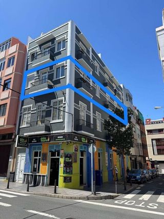 Piso en venta en Santa Catalina - Canteras en Palmas de Gran Canaria(Las)