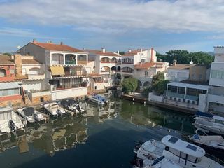 Piso en venta en Empuriabrava en Castelló d´Empúries