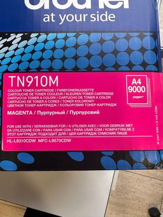 Tóner Magenta Brother TN910M