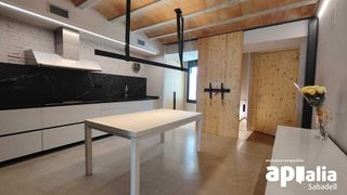 Chalet en venta en Gràcia en Sabadell