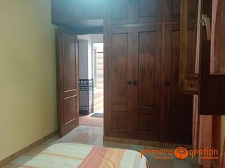 Casa en venta en Carmona