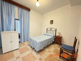 Casa en venta en Carmona