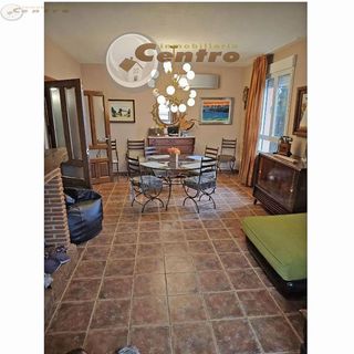 Chalet en venta en Ossa de Montiel