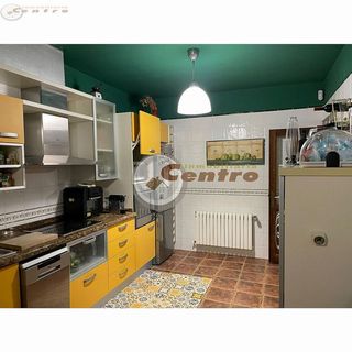 Chalet en venta en Ossa de Montiel