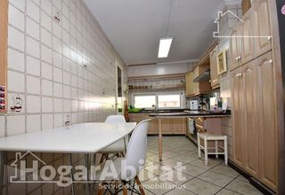 Piso en venta en Piscinas en Villarreal