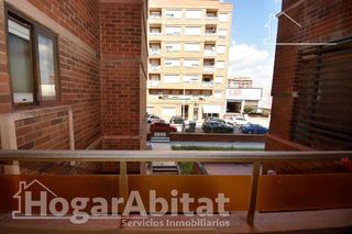 Piso en venta en Piscinas en Villarreal