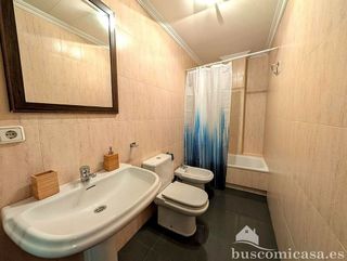 Piso en venta en Linares