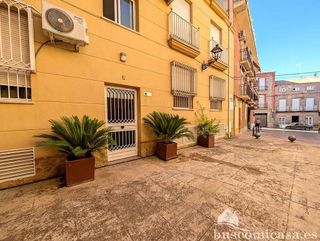 Piso en venta en Linares