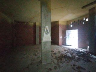 Local comercial en venta en La Chantría - La Lastra en León