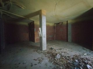 Local comercial en venta en La Chantría - La Lastra en León