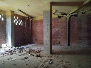 Local comercial en venta en La Chantría - La Lastra en León