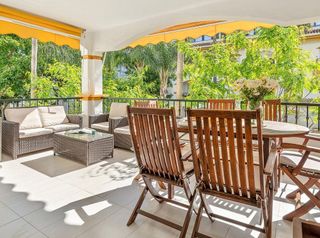Piso en venta en Nueva Andalucía centro en Marbella