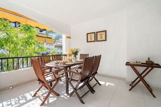 Piso en venta en Nueva Andalucía centro en Marbella