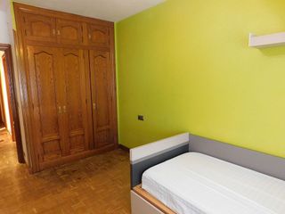 Piso en venta en Ermitagaña - Mendebaldea en Pamplona