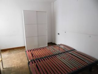 Piso en venta en Ermitagaña - Mendebaldea en Pamplona